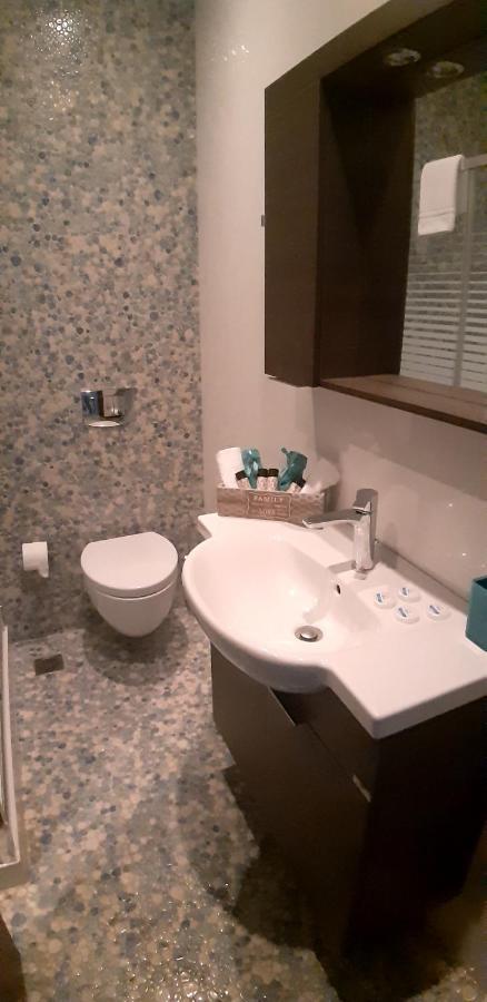 King George Sqr Apt カラマタ エクステリア 写真